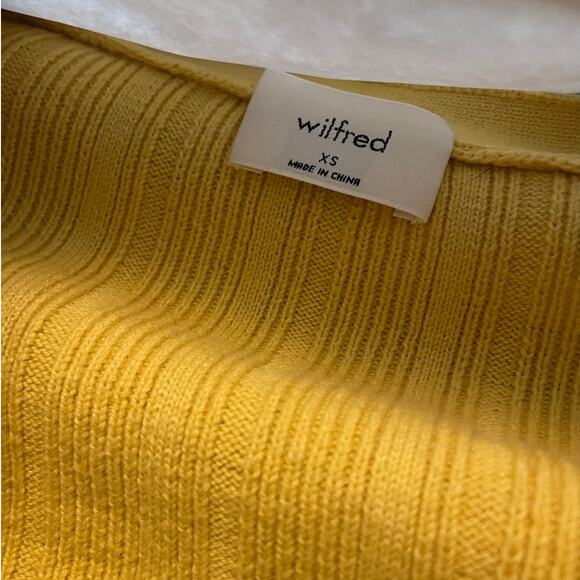 aritzia wildfred yellow plunge cardigan with abalone buttons - XS - NWOT - Picture 3 of 5